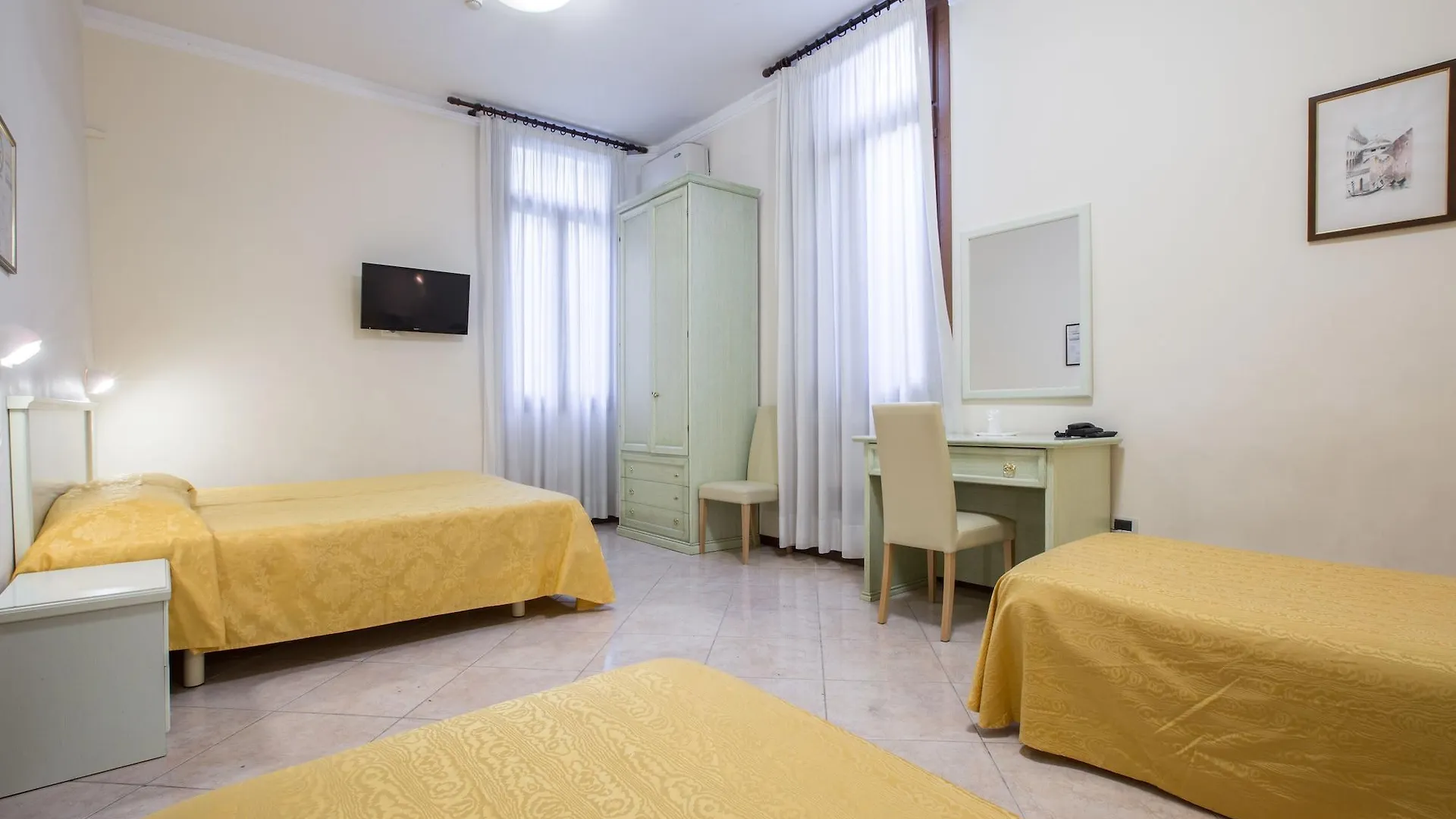 Hotel Universo & Nord Venedig 3*,  Italien